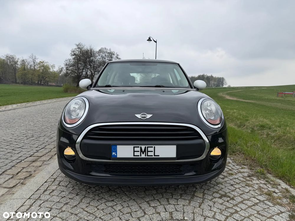 MINI ONE D Blackyard - 18
