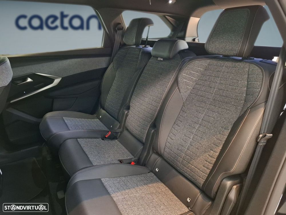 Peugeot E-5008 73 kWh Allure - 10
