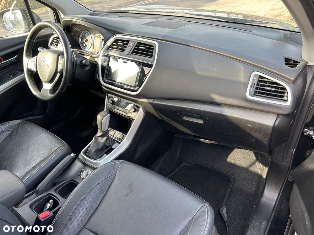 Suzuki SX4 S-Cross 1.6 DDiS Allgrip TCSS Comfort+ - 16