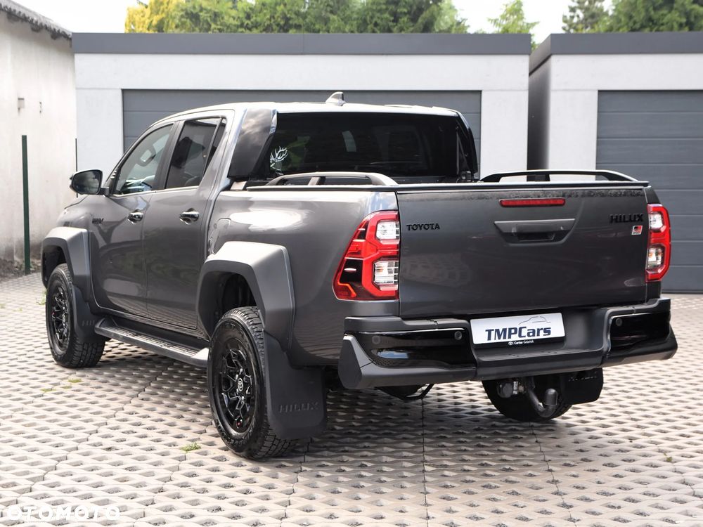 Toyota Hilux 2.8 D-4D Double Cab GR Sport II 4x4 - 15