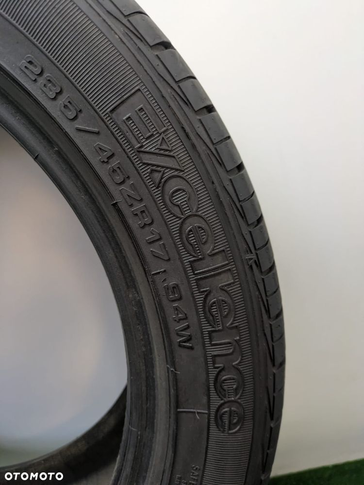 Opony letnie 235/45/17 Goodyear Excellence - 5