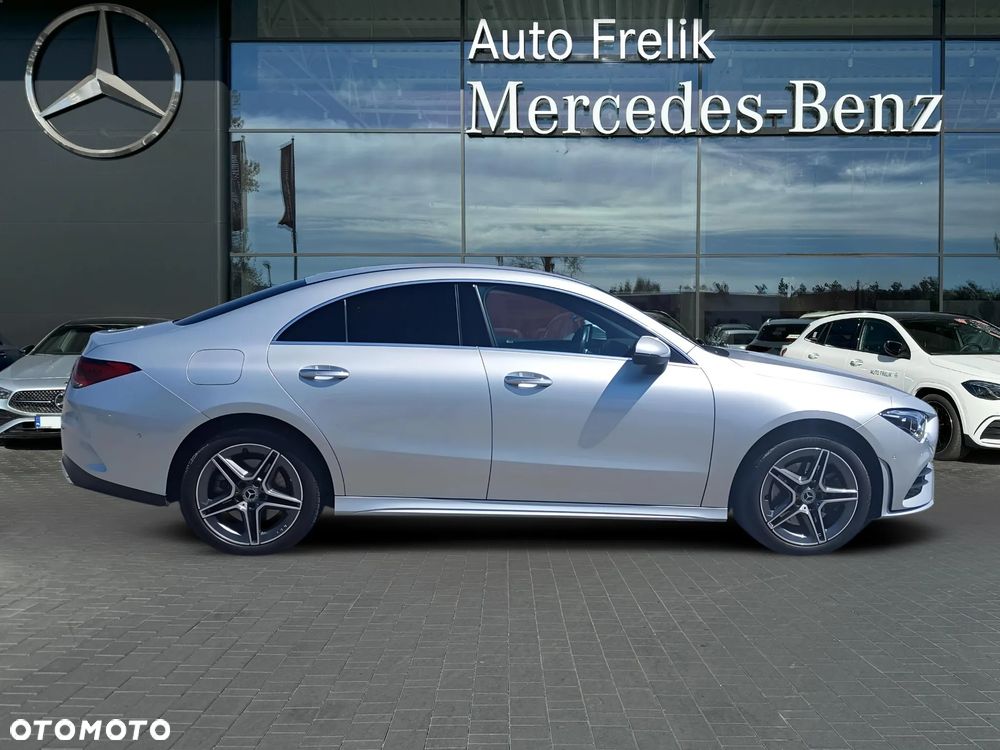 Mercedes-Benz CLA 250 e PHEV AMG Line 8G-DCT - 7