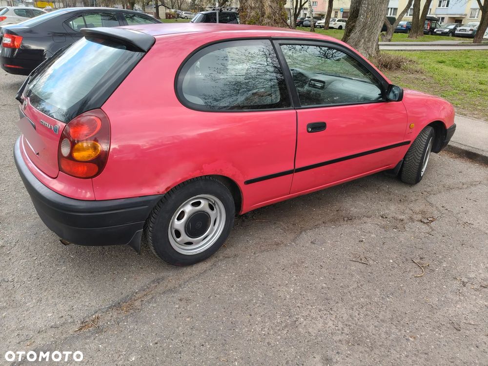 Toyota Corolla 1.4 - 18
