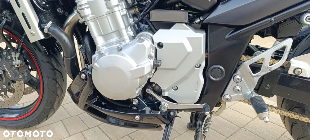 Suzuki Bandit - 36