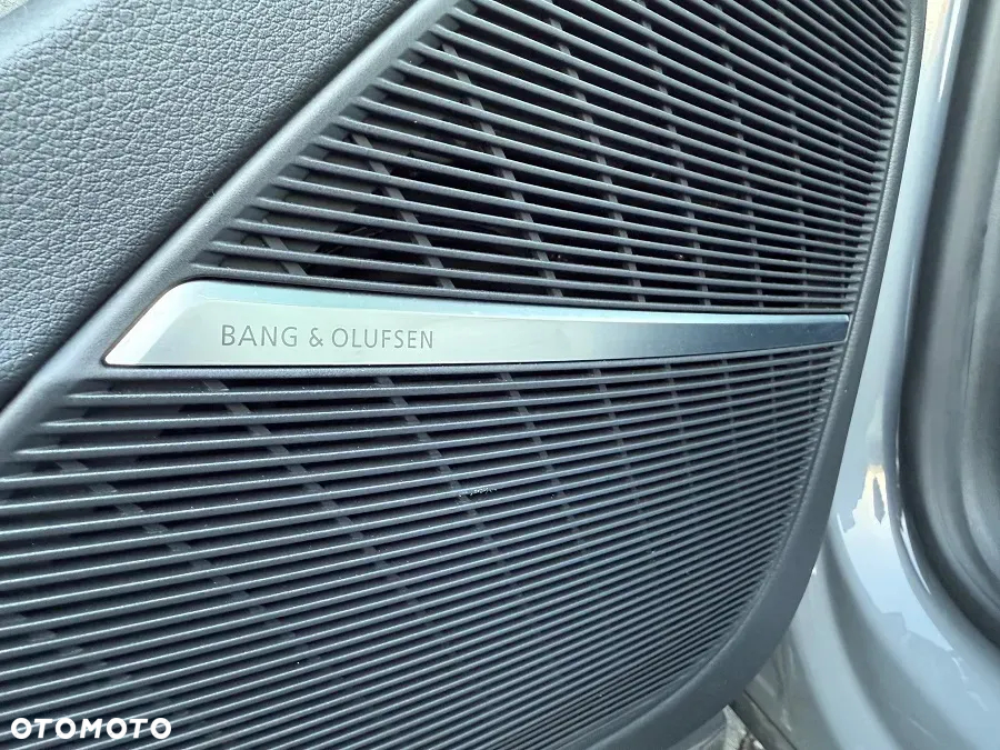 Audi RS Q8 TFSI quattro tiptronic - 15