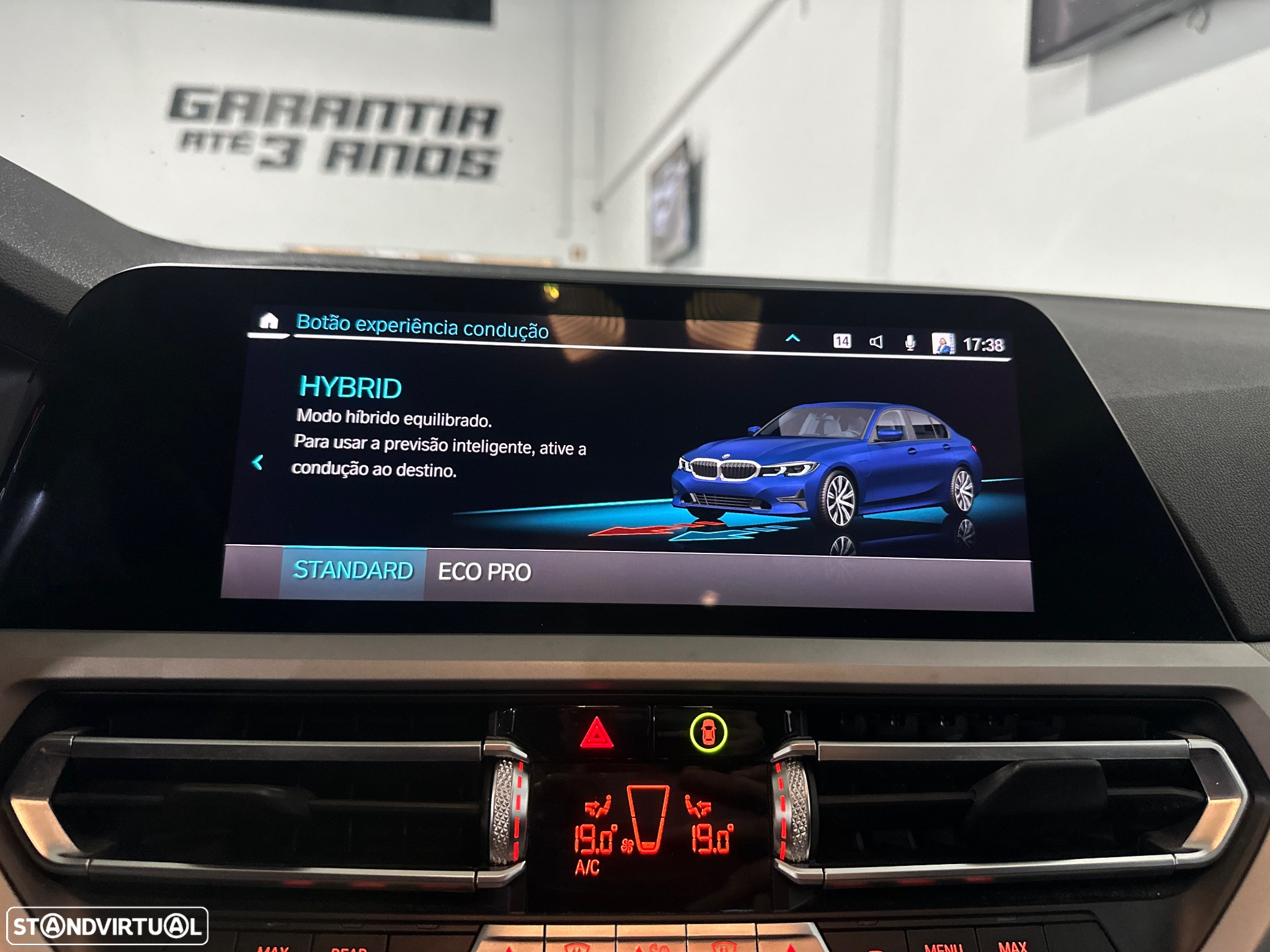 BMW 330 e Auto - 34