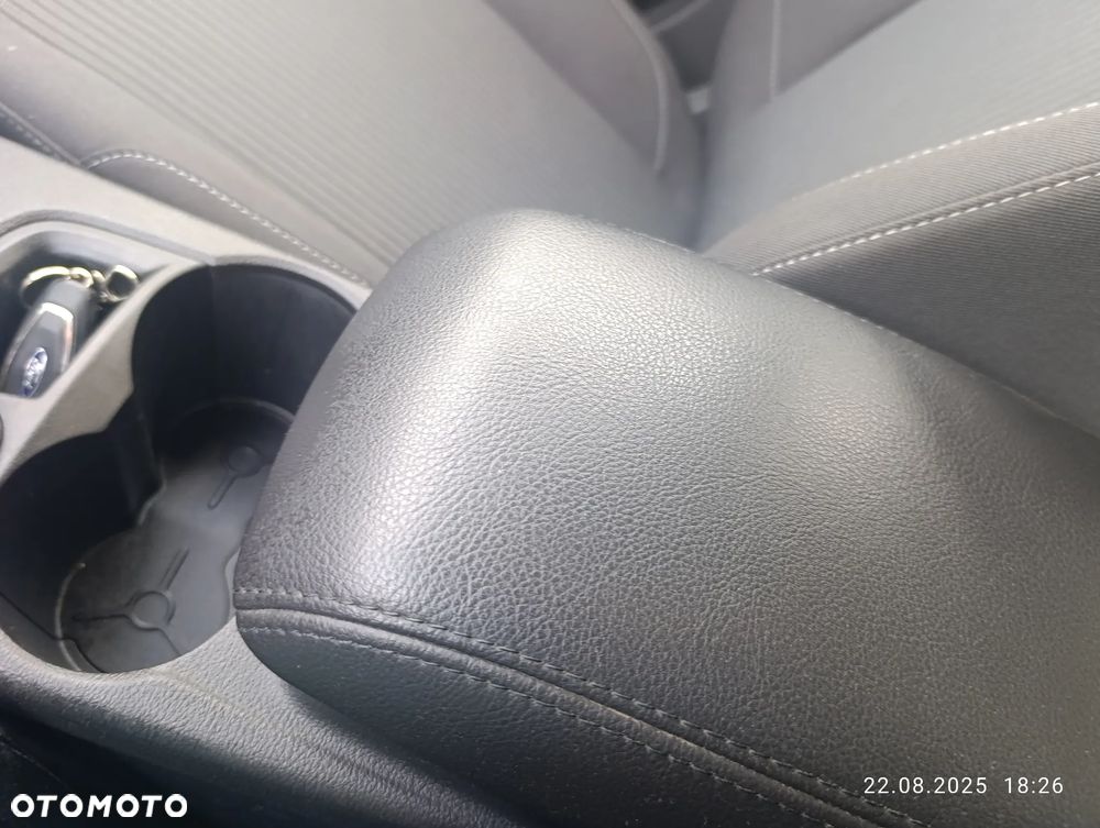 Ford Focus 1.6 TDCi ECOnetic 88g Start-Stopp-System Titanium - 10