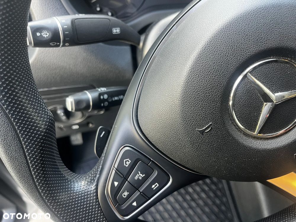 Mercedes-Benz Vito - 19