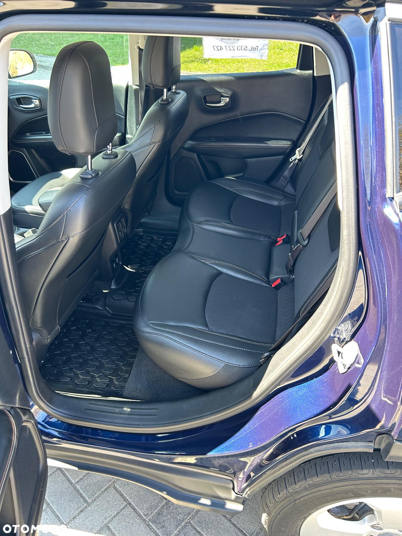 Jeep Compass - 10