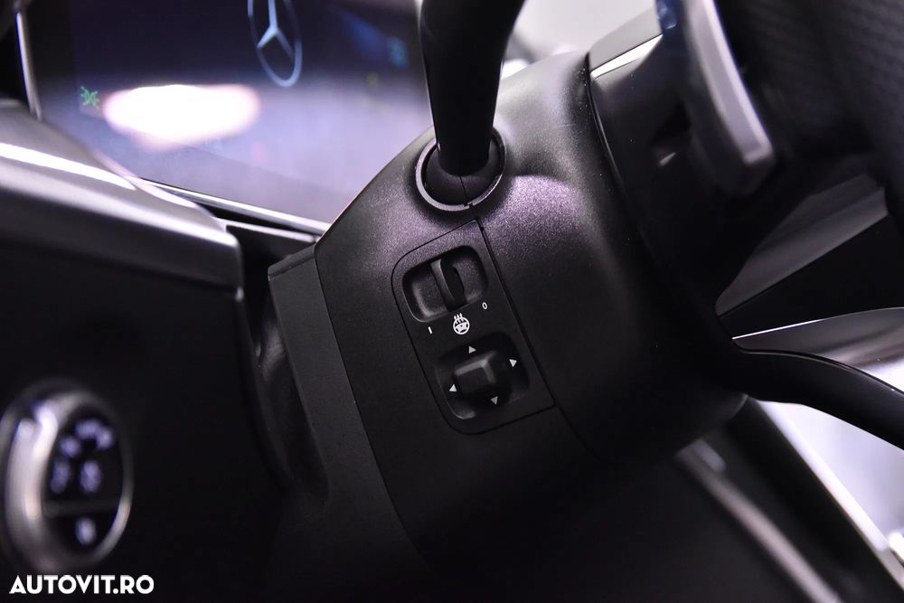 Mercedes-Benz C 300 d MHEV 4MATIC - 17