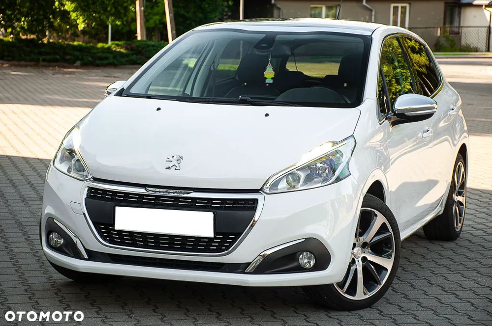 Peugeot 208 PureTech 110 Stop & Start Tech Edition - 11