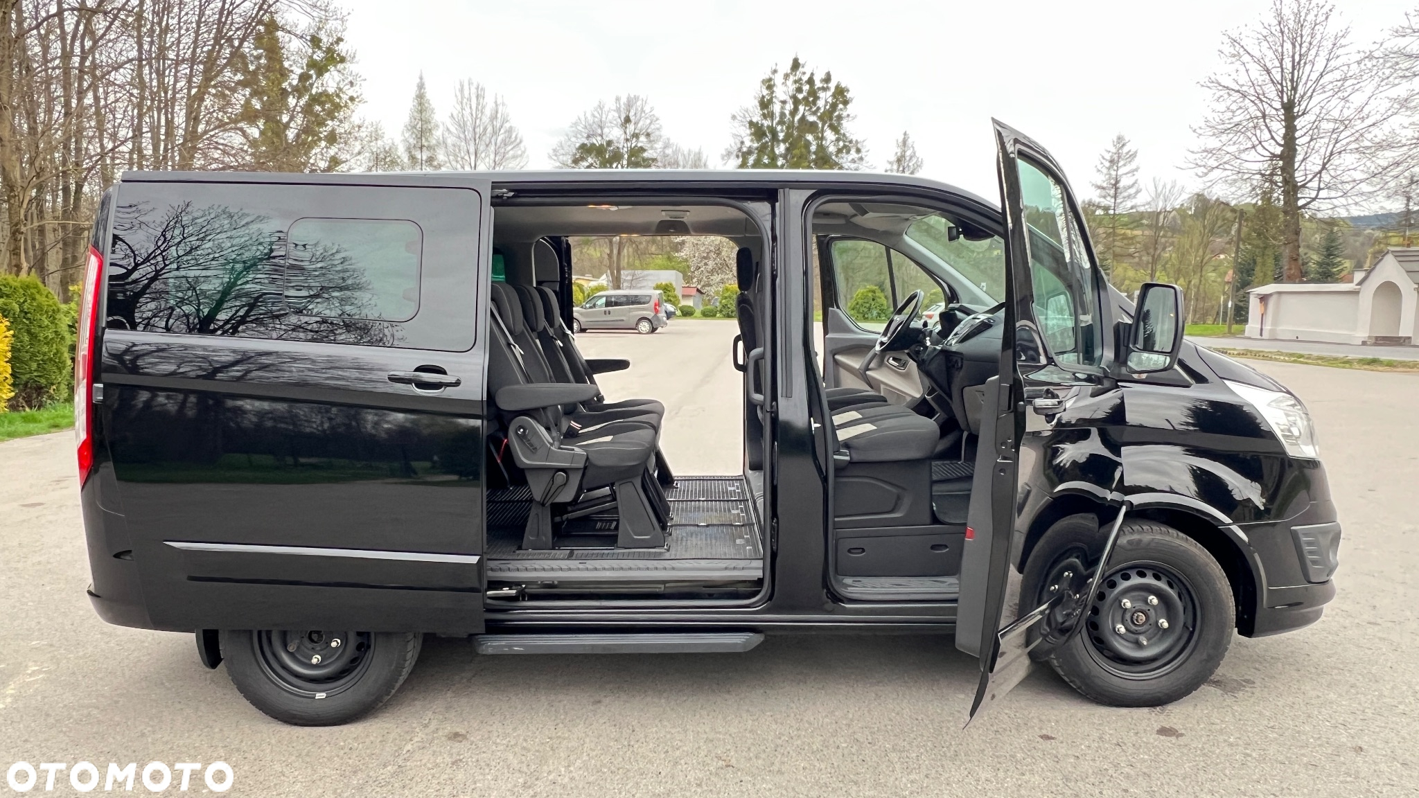 Ford Tourneo Custom 2.0 EcoBlue L1 Titanium - 6