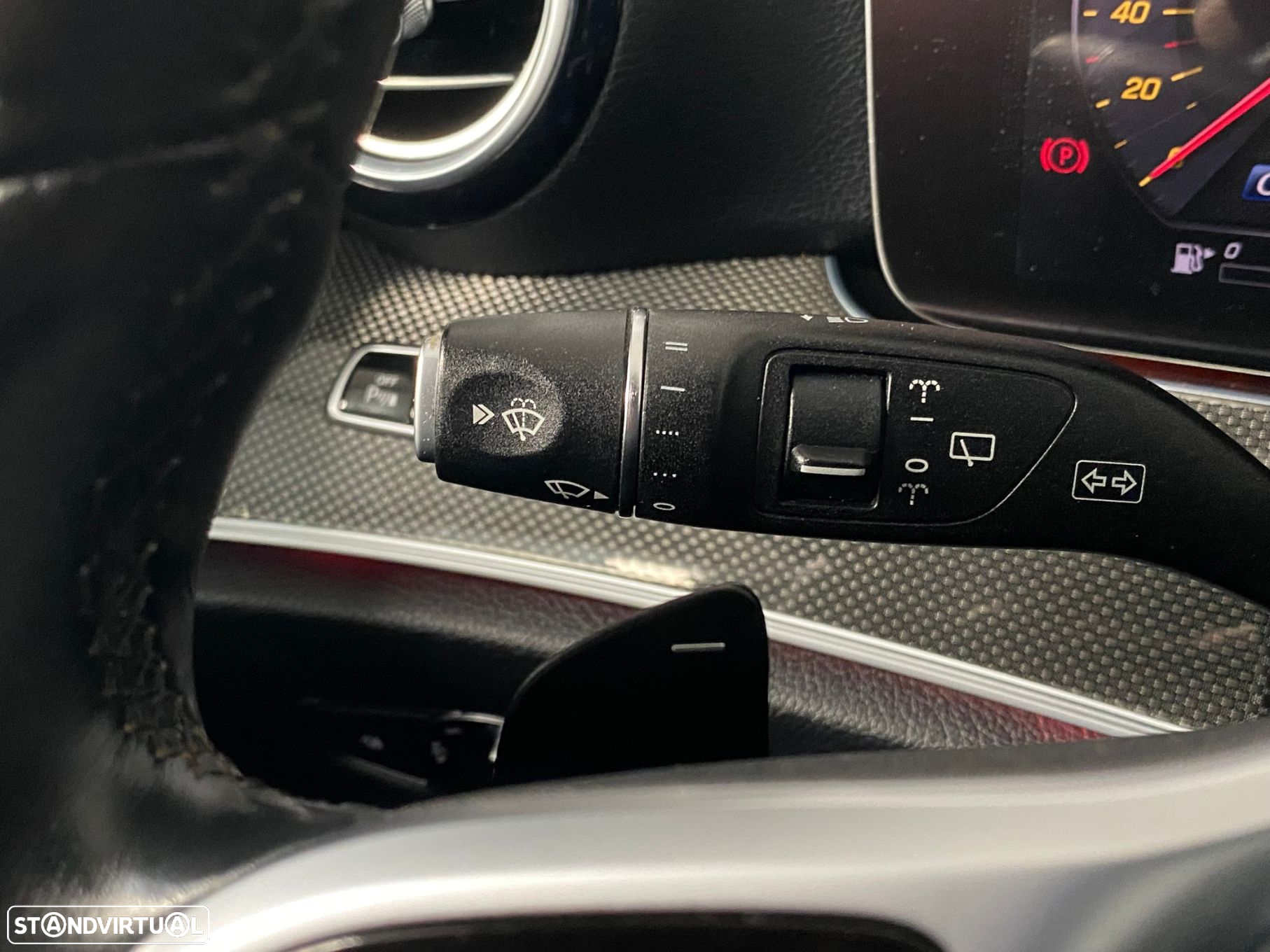 Mercedes-Benz E 220 d 4-Matic All Terrain Avantgarde - 20