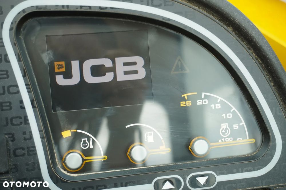JCB 535-95 / 2021 / 3,5 t / zasięg 9,5 m / joystick - 23