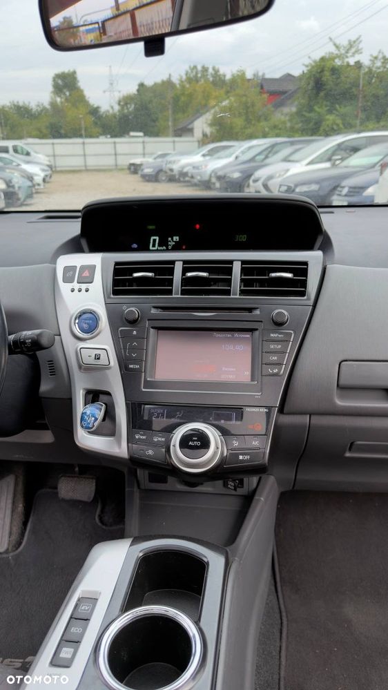 Toyota Prius+ 1.8 HSD Active - 18