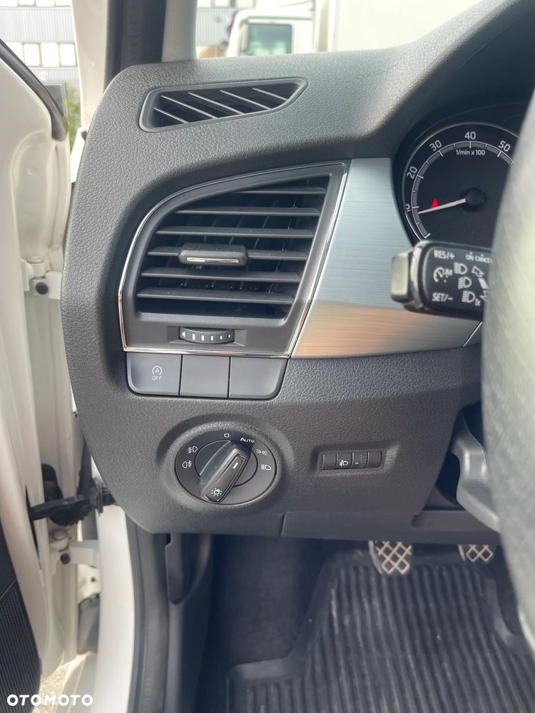 Skoda Fabia 1.0 Active - 11