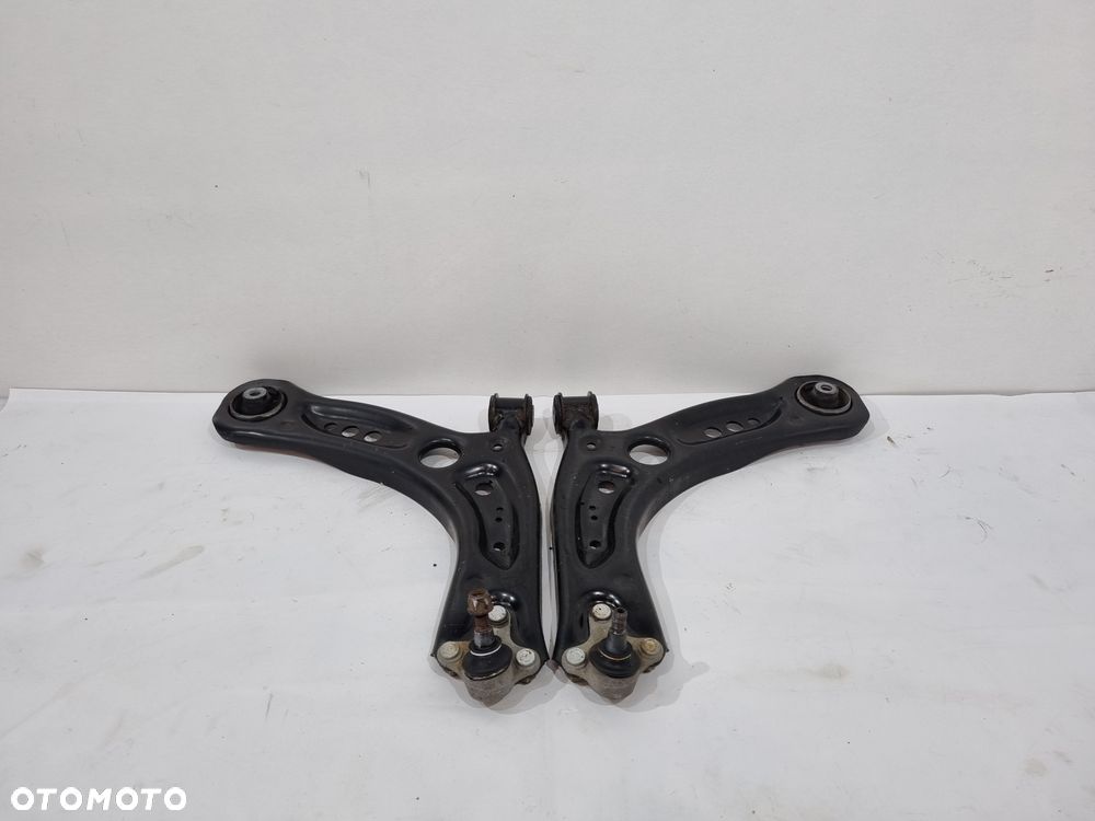 VW GOLF VII AUDI A3 8V SEAT LEON OCTAVIA WAHACZ PRZÓD LEWY PRAWY 5Q0407151L 5Q0407152L - 1
