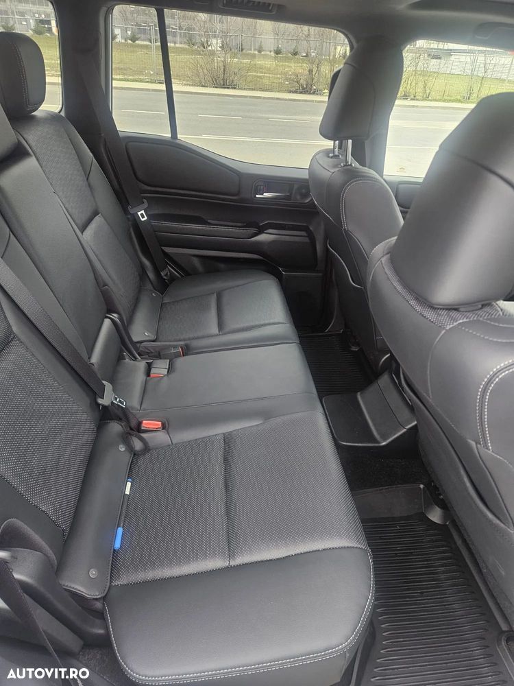 Toyota Land Cruiser 250 - 7