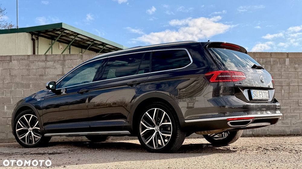 Volkswagen Passat Alltrack 2.0 TDI SCR 4Motion DSG - 12