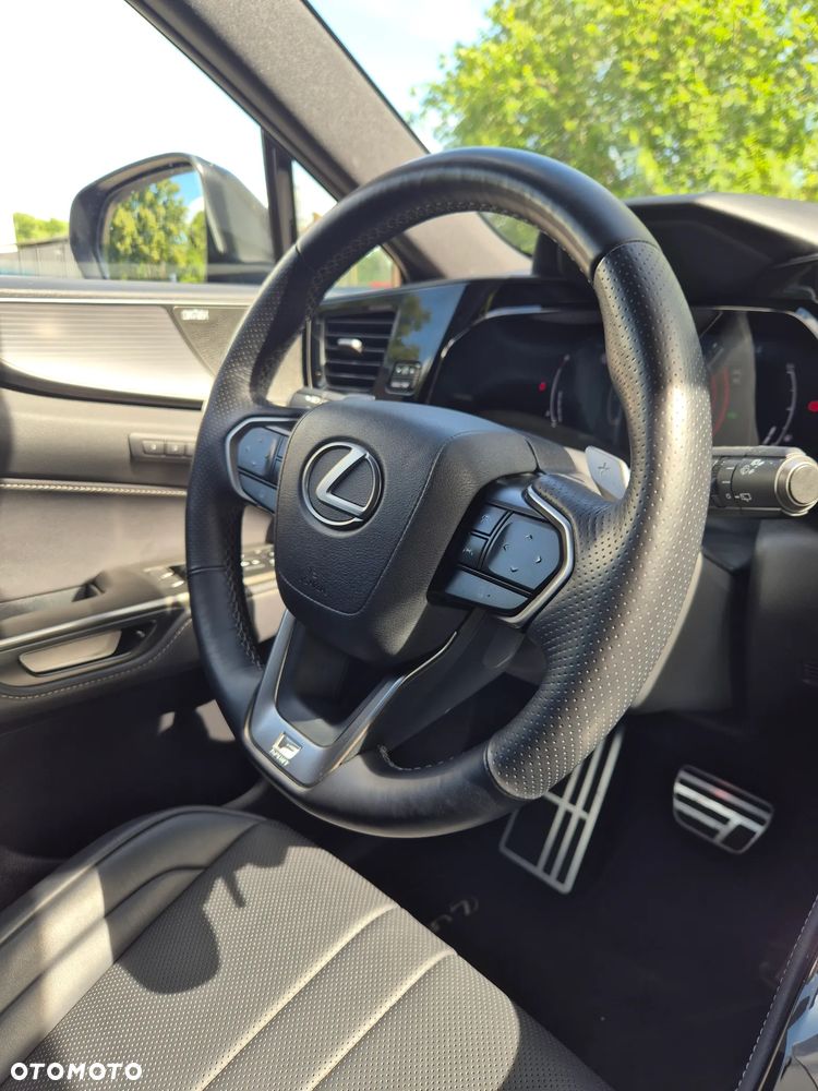 Lexus NX 350h F Sport AWD - 16