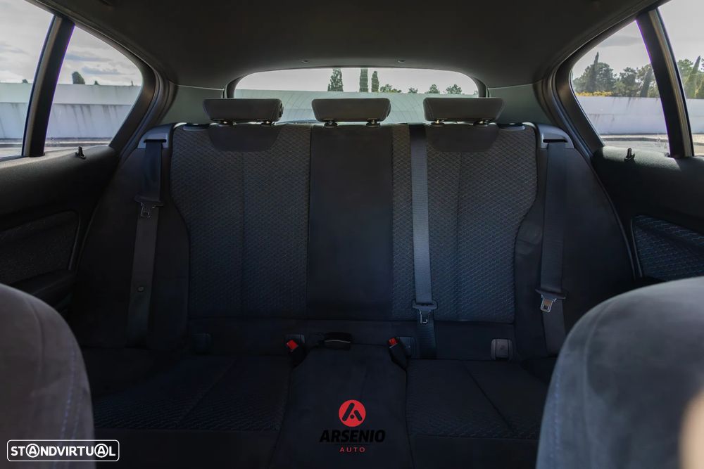 BMW 120 d xDrive Pack M - 33