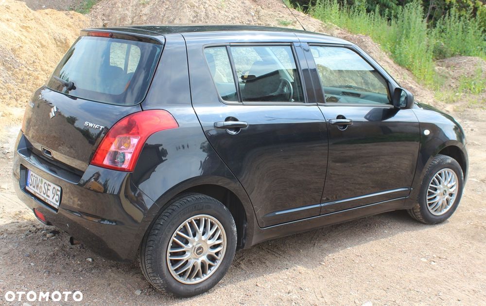 Suzuki Swift - 10