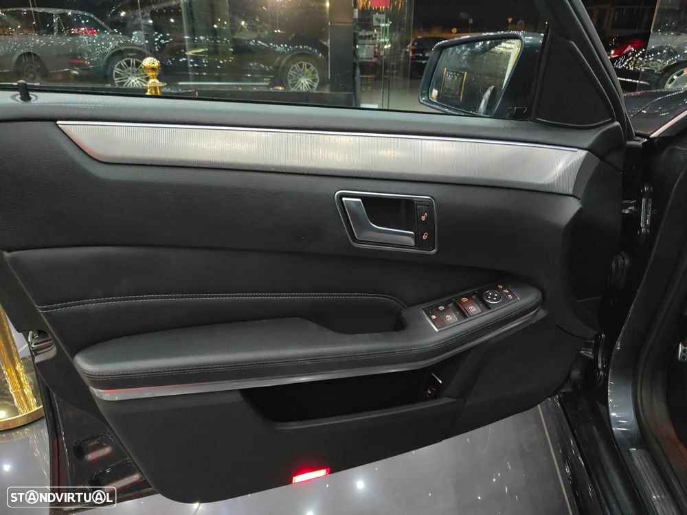 Mercedes-Benz E 250 BlueTEC Avantgarde Auto. - 17