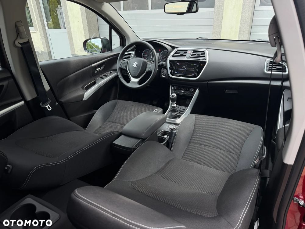 Suzuki SX4 S-Cross 1.4 Boosterjet Allgrip Comfort+ - 22