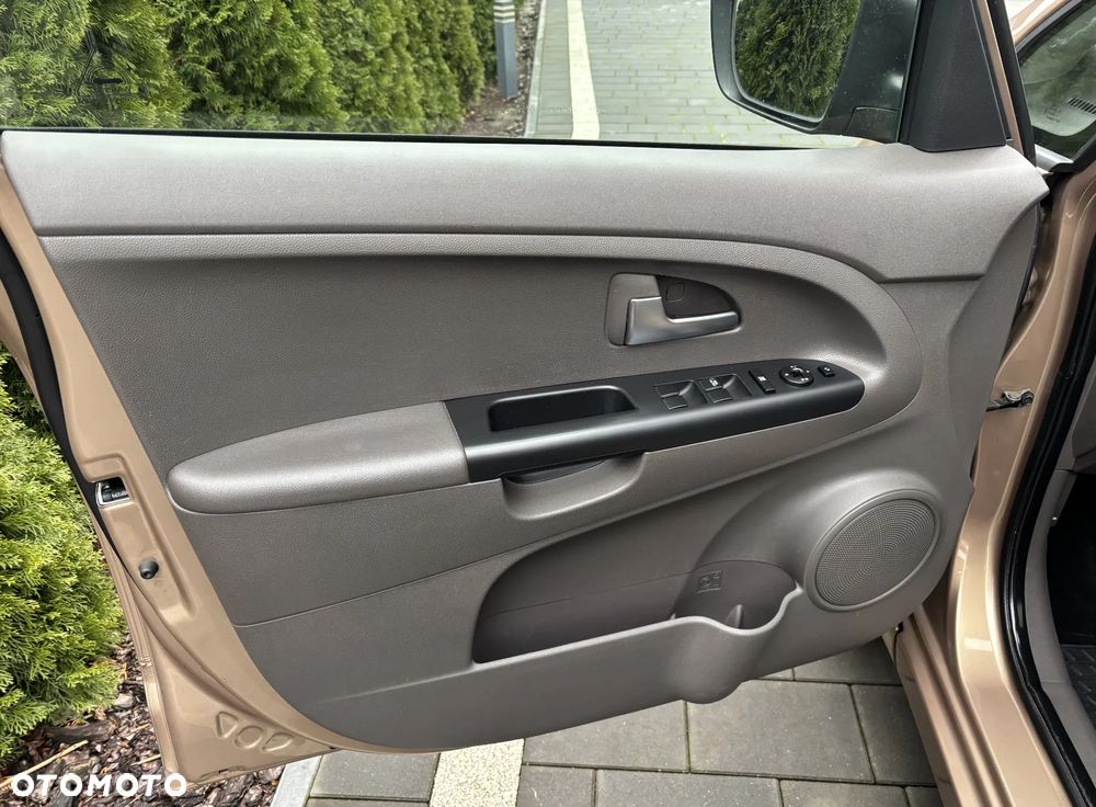 Kia Venga 1.6 XL - 13