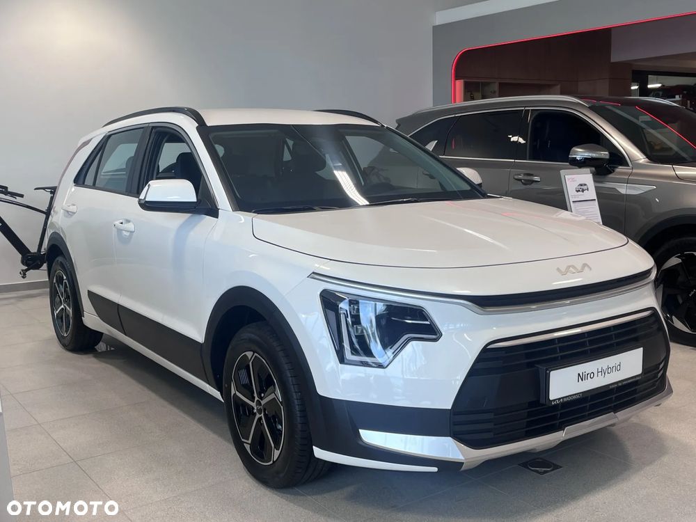 Kia Niro 1.6 GDI Hybrid M - 3