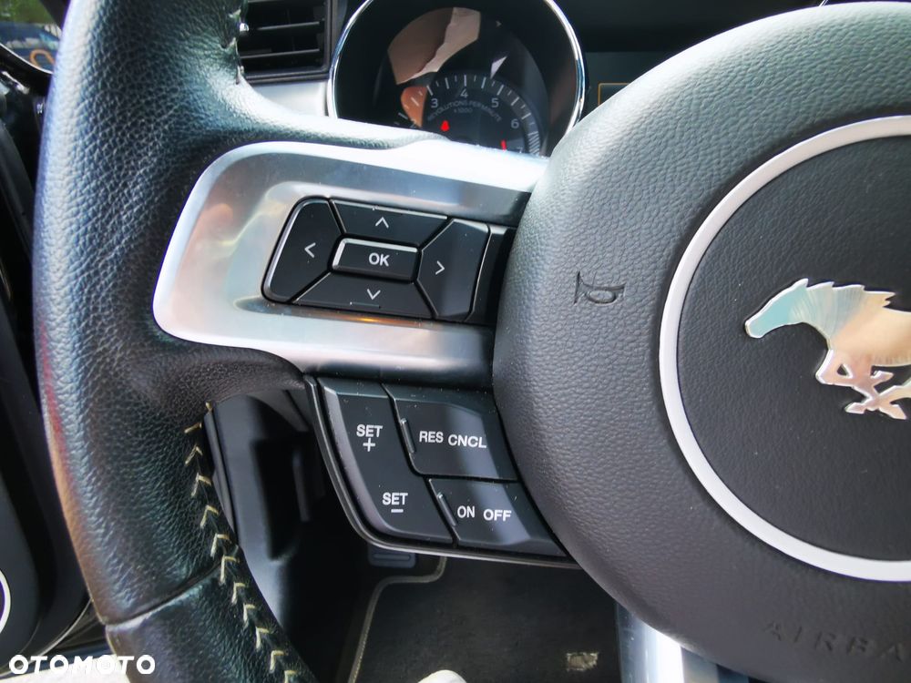 Ford Mustang 5.0 Ti-VCT V8 GT - 16