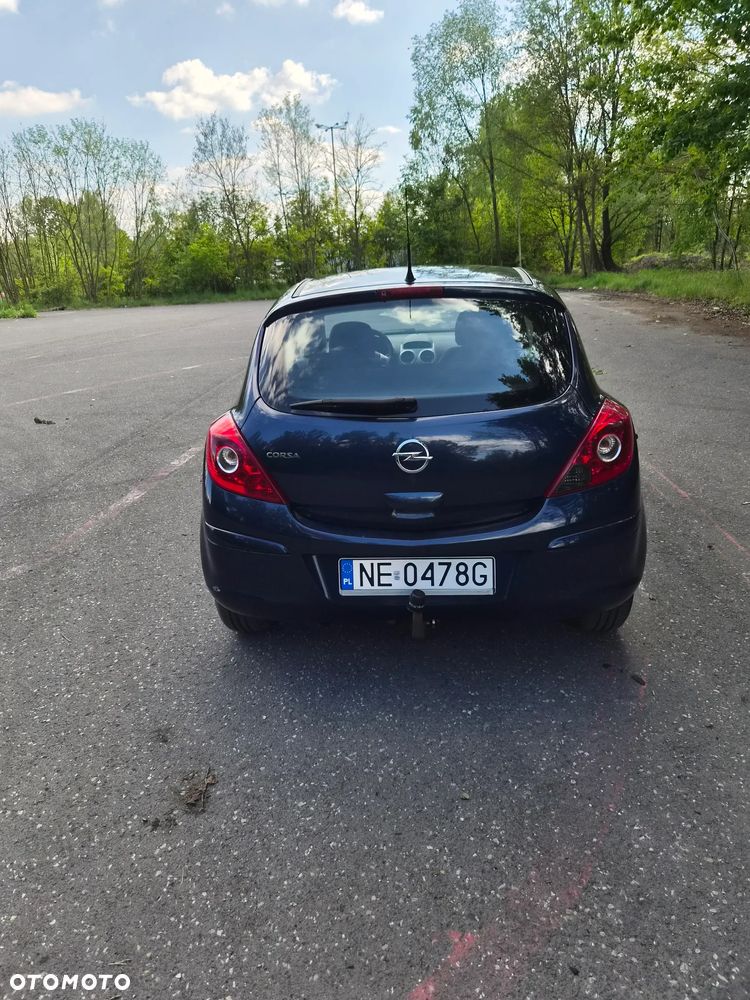 Opel Corsa 1.4 16V Edition - 4