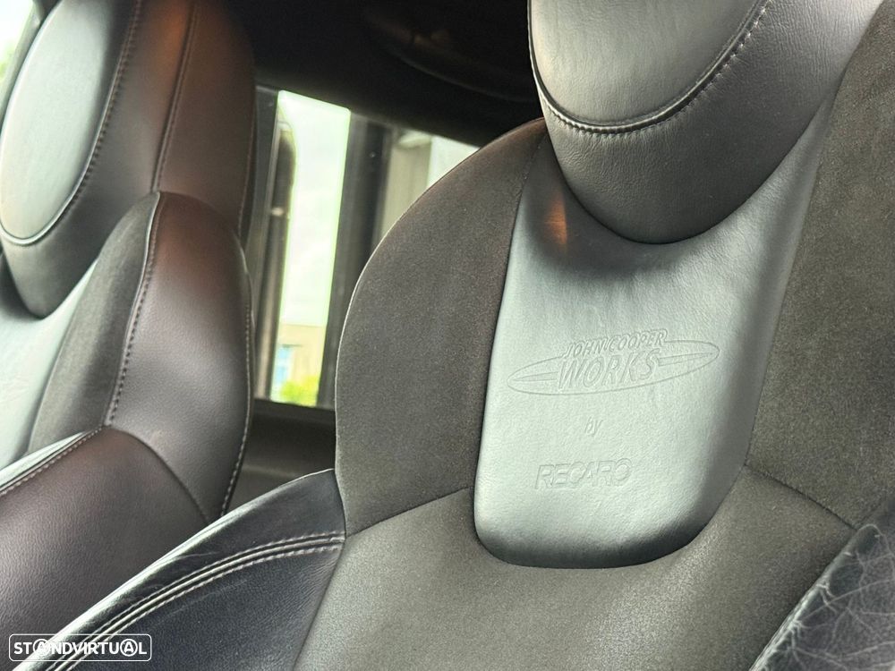 MINI 3 Portas Cooper D - 33