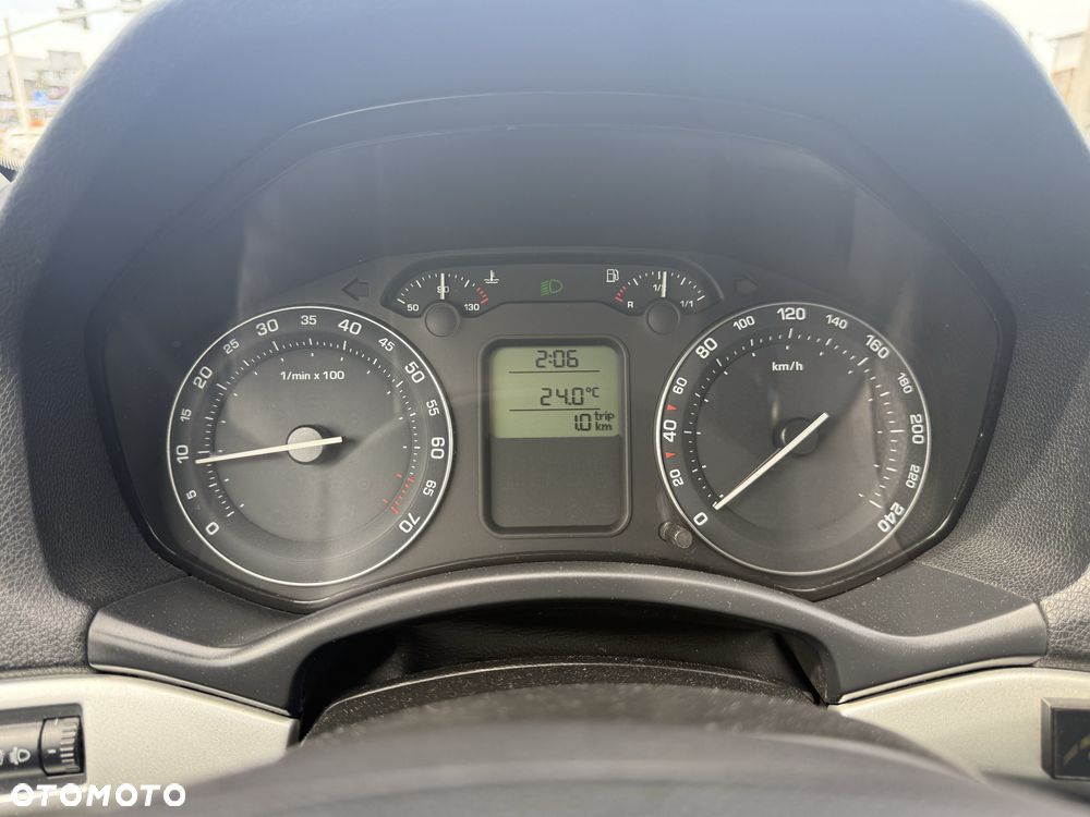 Skoda Octavia - 8