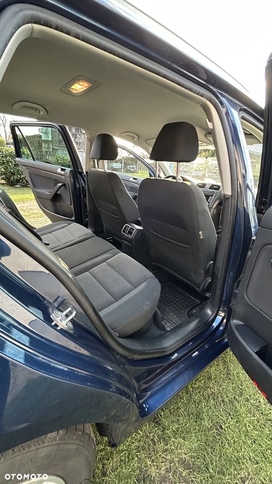 Volkswagen Golf 1.6 TDI Comfortline - 5