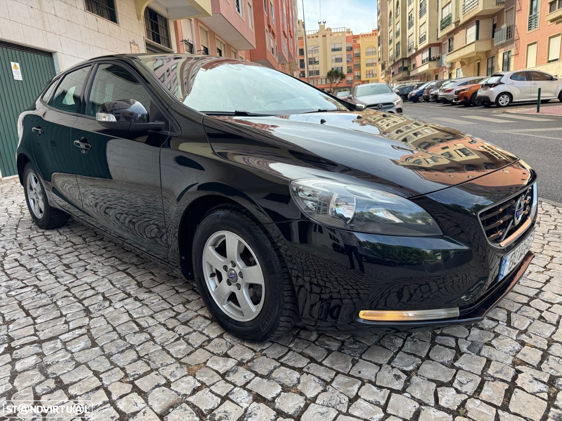 Volvo V40 1.6 D2 Kinetic Eco - 16