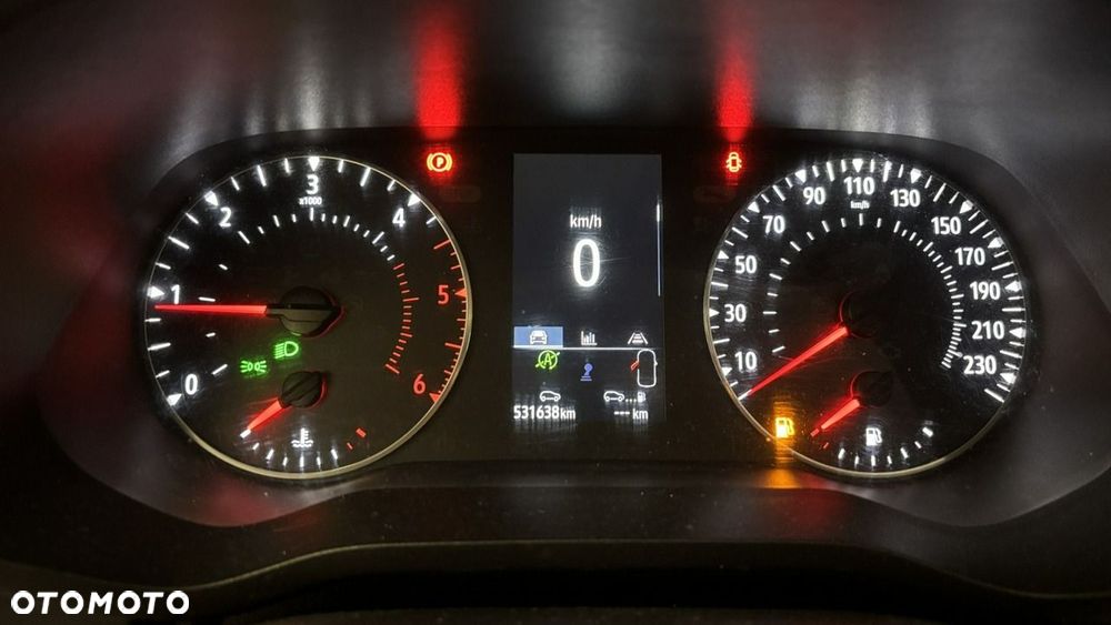 Renault Trafic - 11
