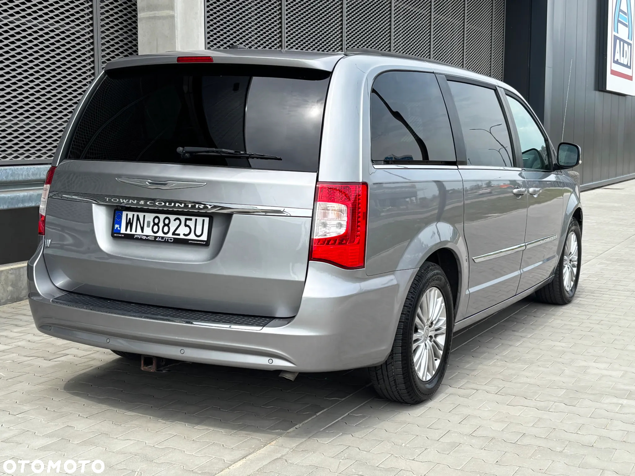 Chrysler Town & Country 3.6 Limited - 5