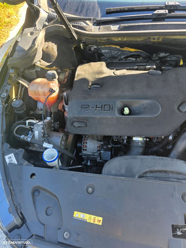 Peugeot 508 RXH BlueHDi 180 EAT6 Stop&Start - 23