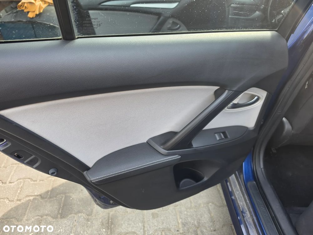 Toyota Avensis 2.0 D-4D Active Business - 11