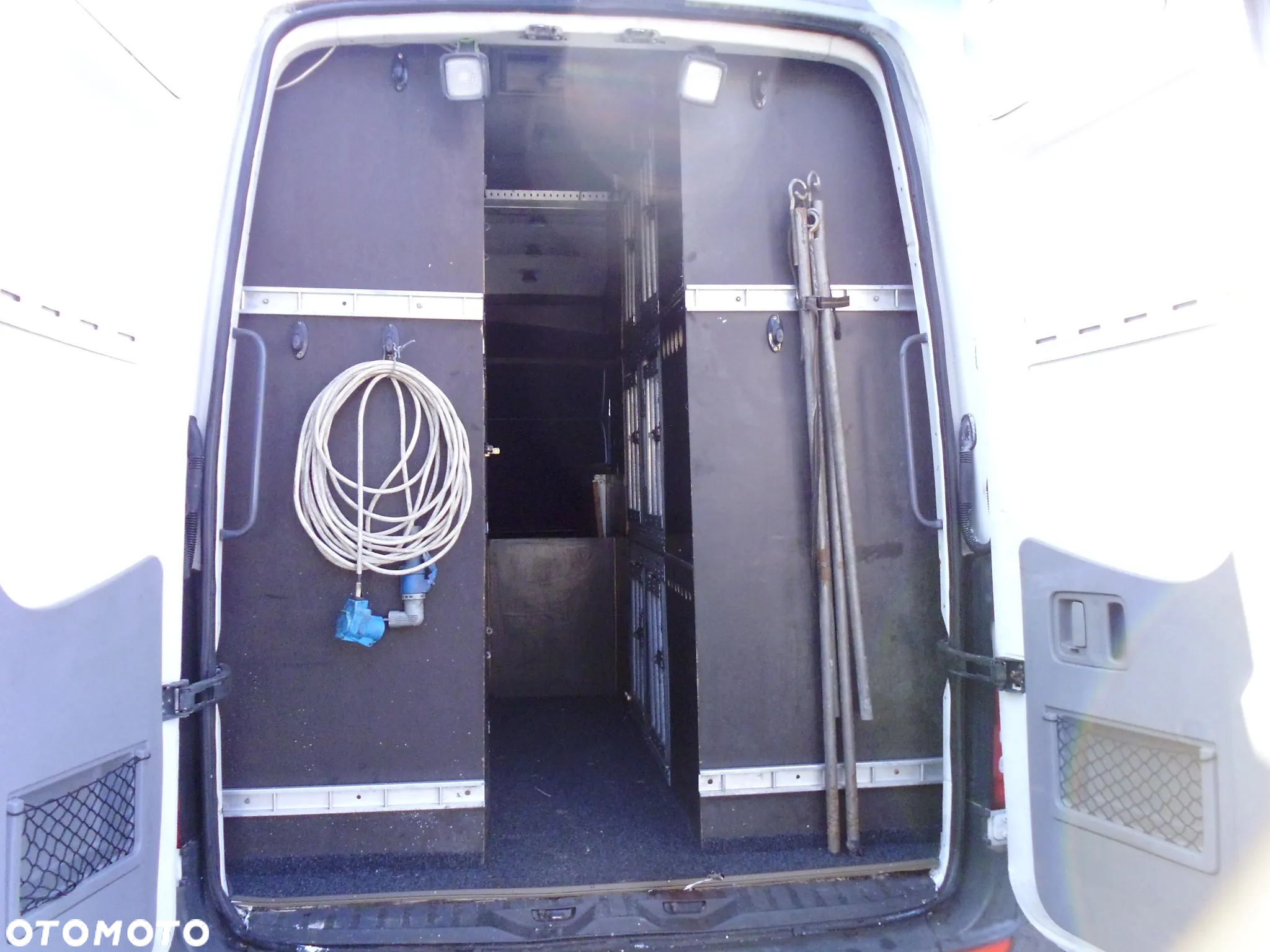 Mercedes-Benz sprinter - 14