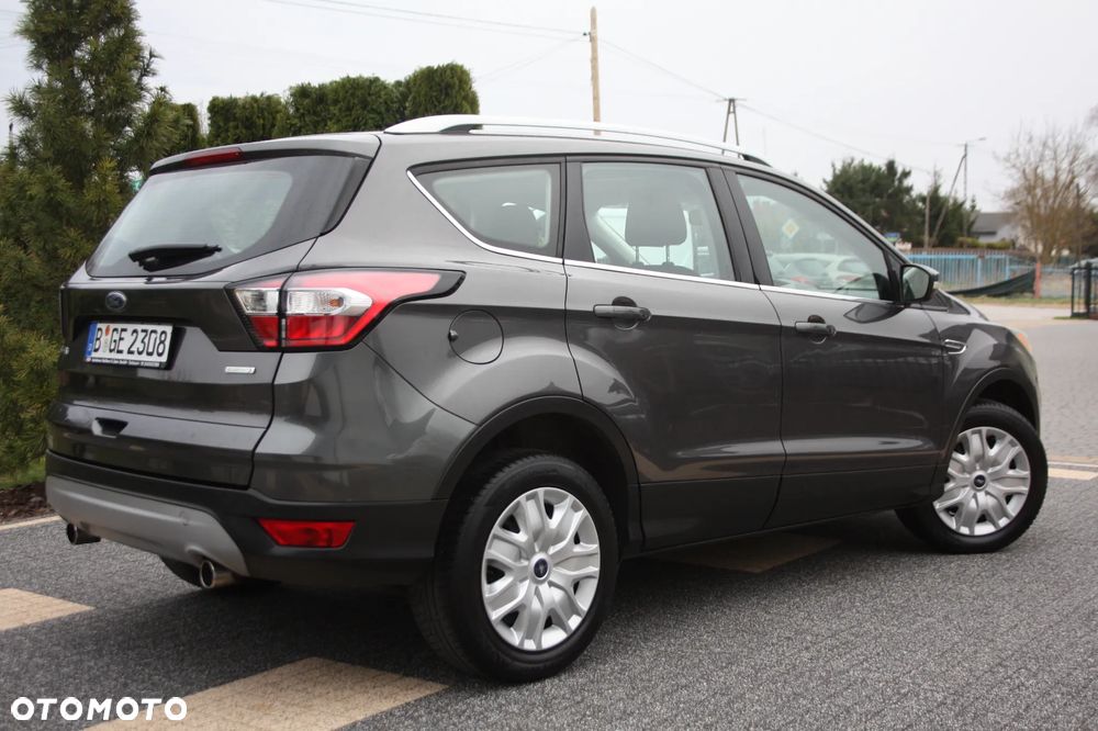 Ford Kuga 1.5 EcoBoost 2x4 Individual - 4