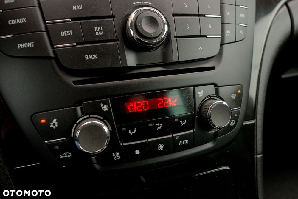 Opel Insignia 1.6 T Sport - 28