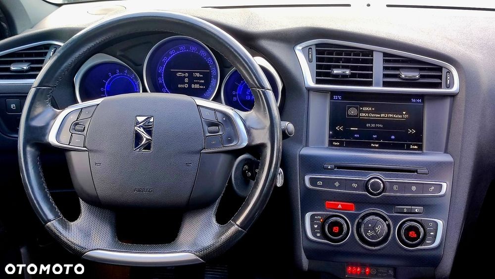 DS Automobiles DS 4 - 8