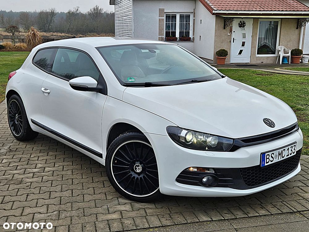 Volkswagen Scirocco 1.4 TSI DSG Edition - 10