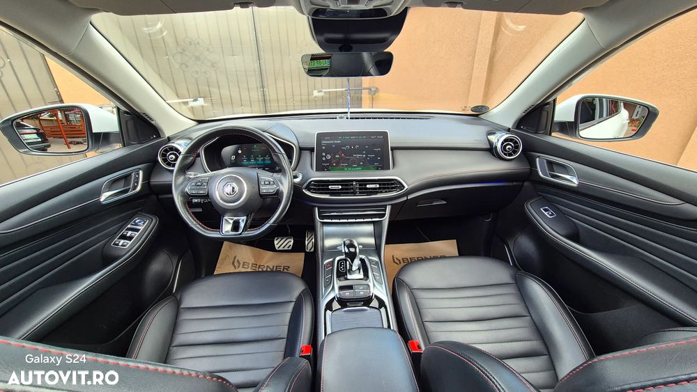 MG EHS Luxury - 7