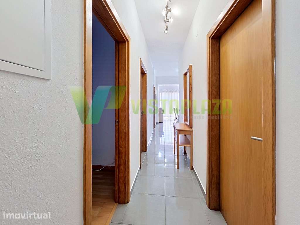 Casa Térrea com Anexo e Quintal em Zona Tranquila da Pedra Mourinha... - Grande imagem: 3/28