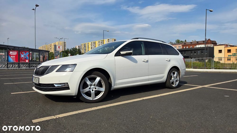 Skoda Octavia 1.6 TDI Ambition - 8