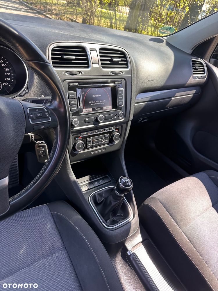 Volkswagen Golf 1.6 TDI DPF BlueMotion - 12