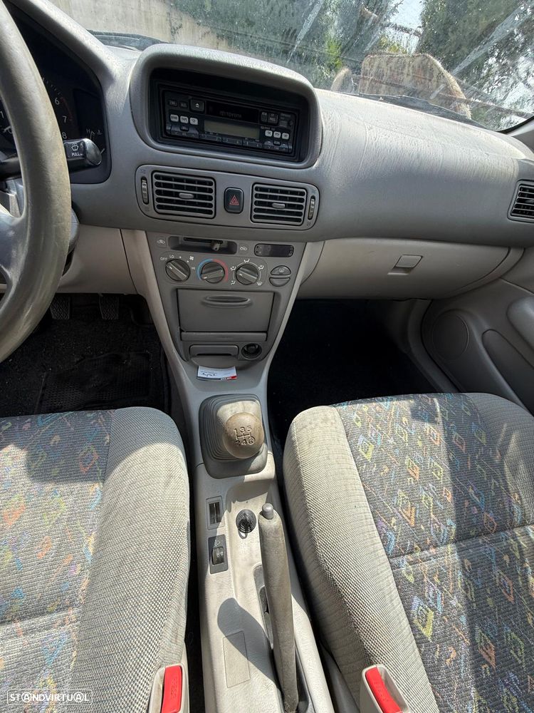 Toyota Corolla Liftback 1.3 Terra - 16